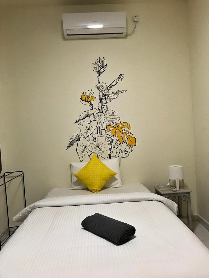 Matta Lodge Kuta Selatan Buitenkant foto